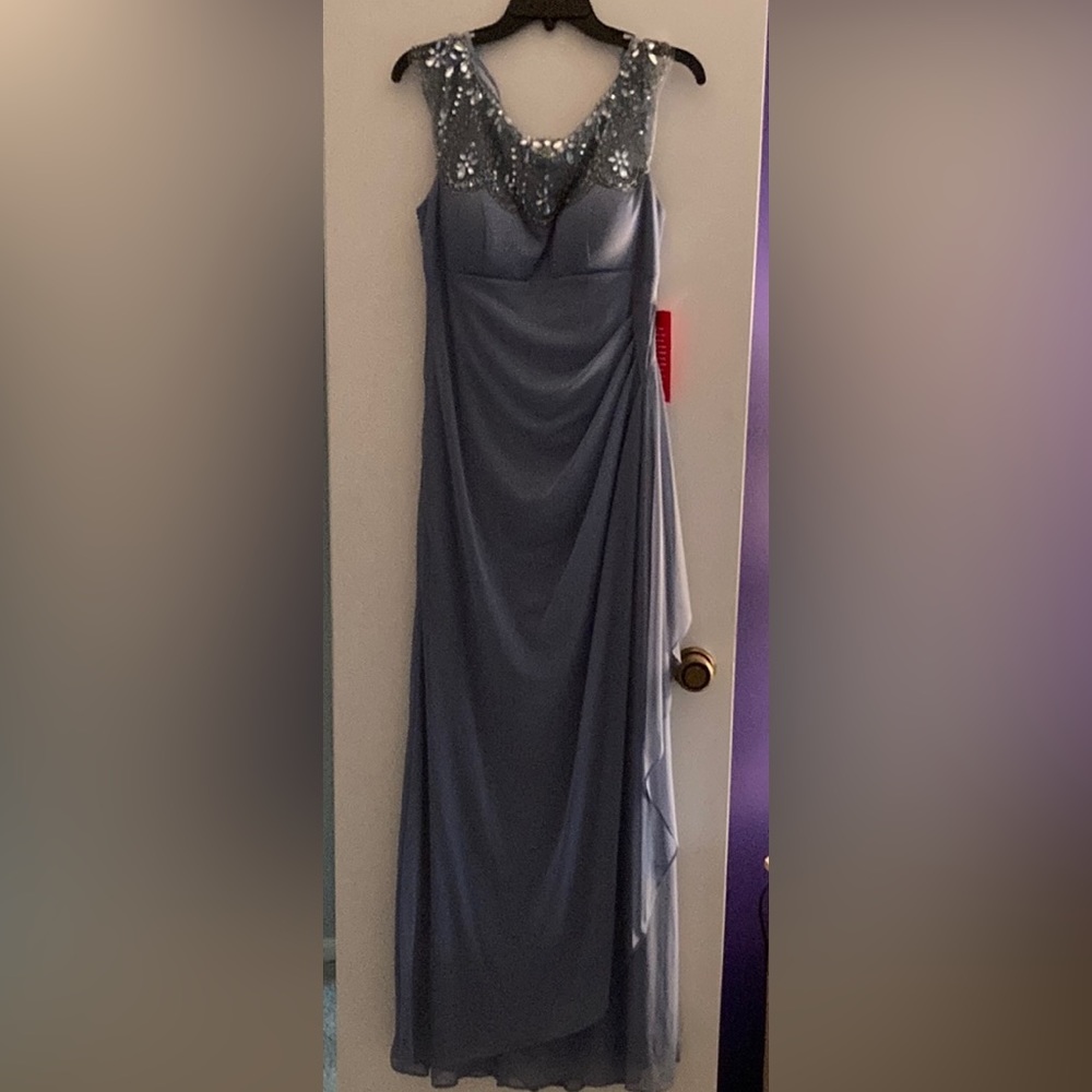 Formal gown. NWT. Blue/grey. Size 10